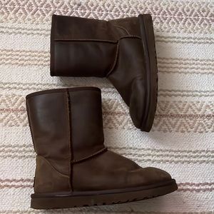 Brown UGG Boots (Size 8)